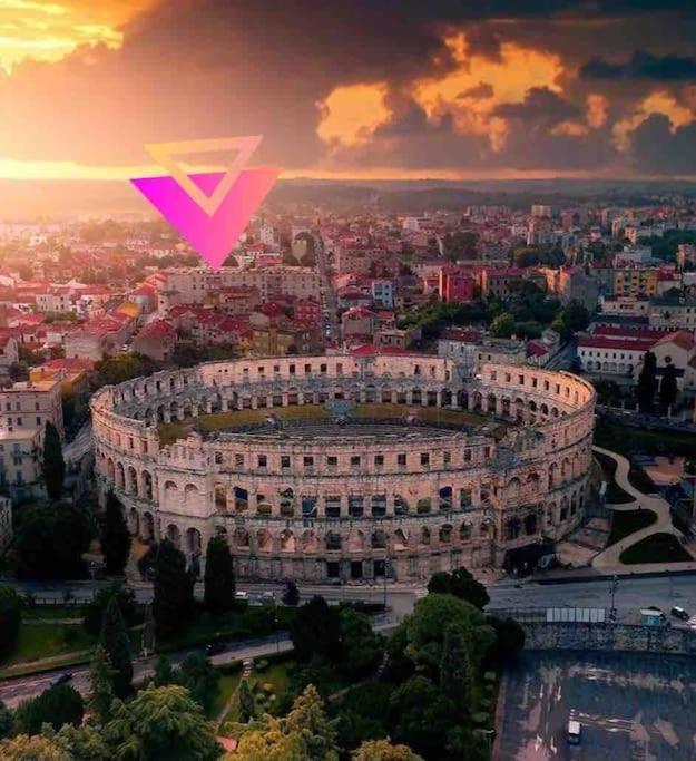 Arena Sunset, Sea Coloseum View, 2 Rooms Free Parking Pula Zewnętrze zdjęcie